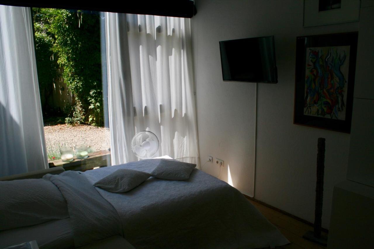 Room Art Lovers Marmagen Exterior photo