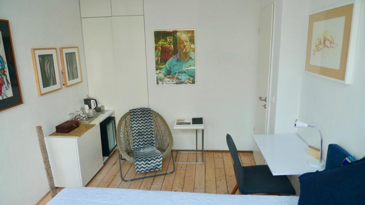 Room Art Lovers Marmagen Exterior photo